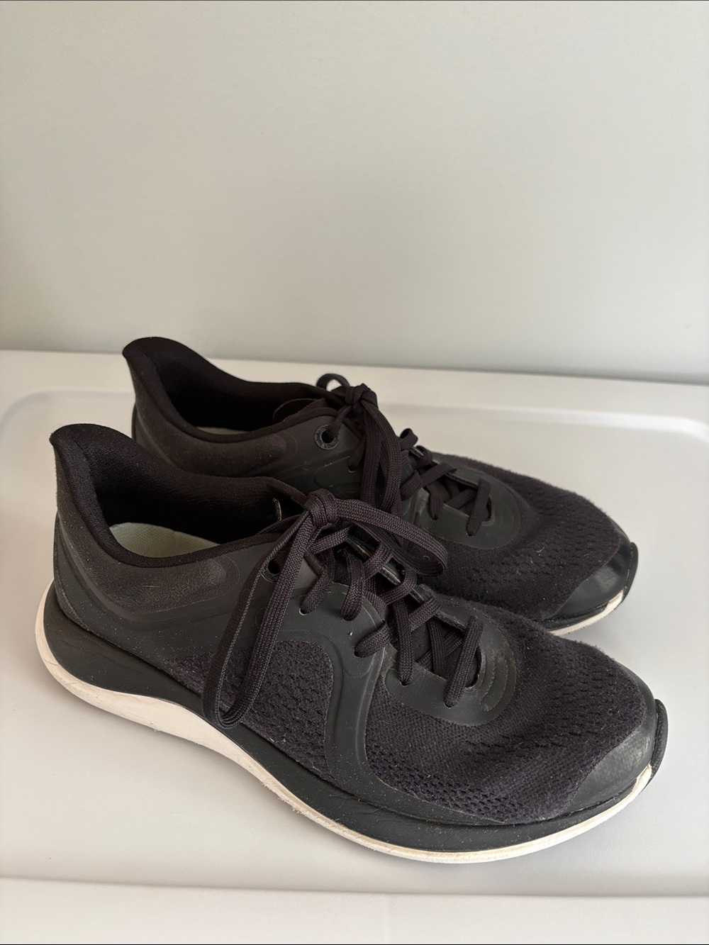 Lululemon Chargefeel Low Workout Shoes Black Size 7.5